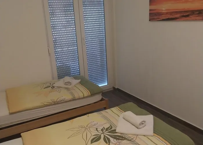 Glorija 7 アパート